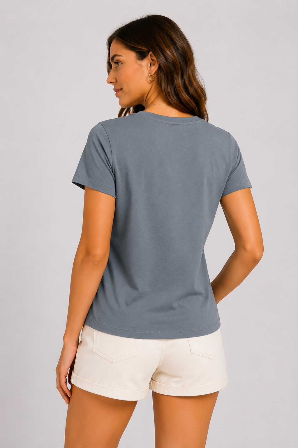 Kadın T-Shirt V Yaka Gri – arkadan görünüm